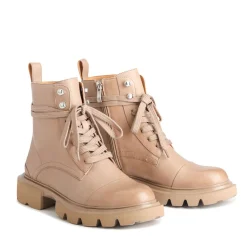 EOS Footwear Ankle Boots><noscript><img width=