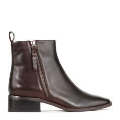 EOS Footwear Ankle Boots><noscript><img width=