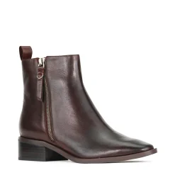 EOS Footwear Ankle Boots><noscript><img width=