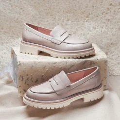 EOS Footwear Loafer Heels><noscript><img width=