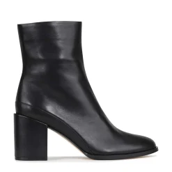 EOS Footwear Ankle Boots>CASH
