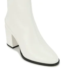 EOS Footwear Ankle Boots><noscript><img width=