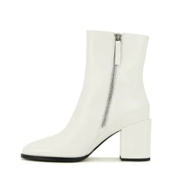 EOS Footwear Ankle Boots><noscript><img width=