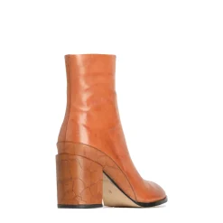 EOS Footwear Ankle Boots><noscript><img width=