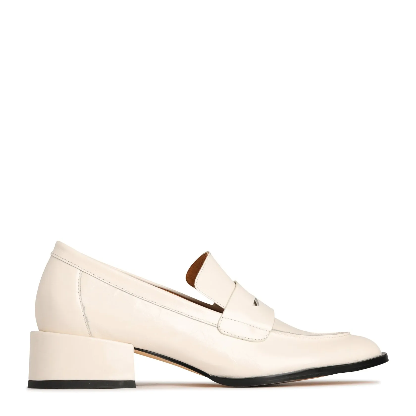 EOS Footwear Loafer Heels>CASS LOW HEELED LOAFERS