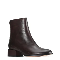EOS Footwear Ankle Boots><noscript><img width=