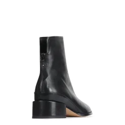 EOS Footwear Ankle Boots><noscript><img width=