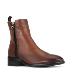 EOS Footwear Ankle Boots><noscript><img width=