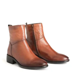 EOS Footwear Ankle Boots><noscript><img width=