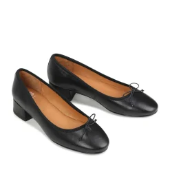 EOS Footwear Block Heels><noscript><img width=