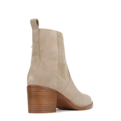 EOS Footwear Ankle Boots><noscript><img width=