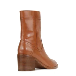EOS Footwear Ankle Boots><noscript><img width=