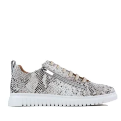 EOS Footwear Flat Sneakers><noscript><img width=