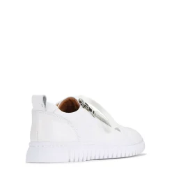 EOS Footwear Flat Sneakers><noscript><img width=