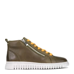 EOS Footwear Flat Sneakers><noscript><img width=