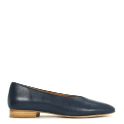 EOS Footwear Ballet Flats & Loafer><noscript><img width=