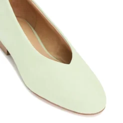 EOS Footwear Ballet Flats & Loafer><noscript><img width=