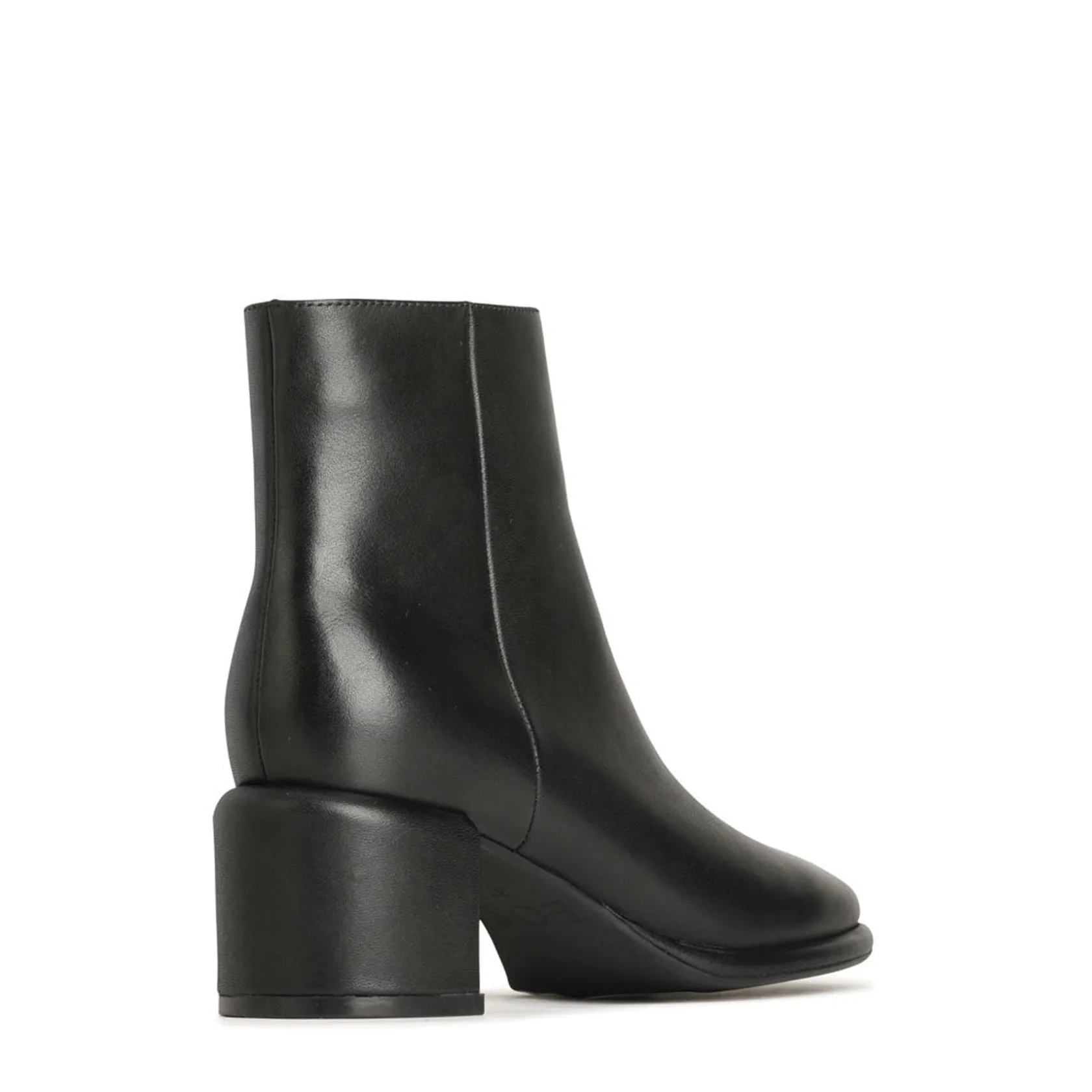 EOS Footwear Ankle Boots>DARCELLION
