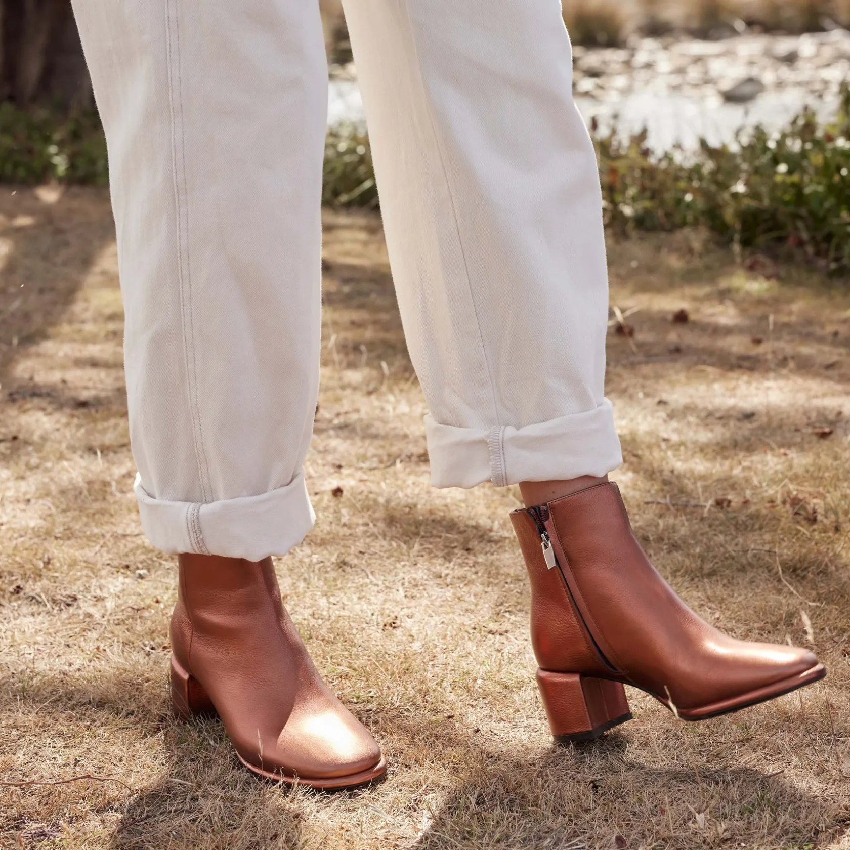 EOS Footwear Ankle Boots>DARCELLION