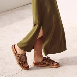 EOS Footwear Ballet Flats & Loafer|Slides><noscript><img width=
