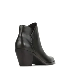 EOS Footwear Ankle Boots><noscript><img width=
