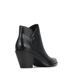 EOS Footwear Ankle Boots><noscript><img width=