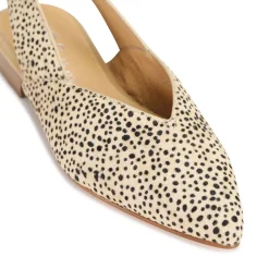EOS Footwear Ballet Flats & Loafer><noscript><img width=