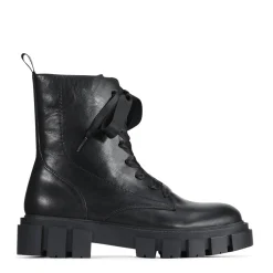 EOS Footwear Ankle Boots><noscript><img width=