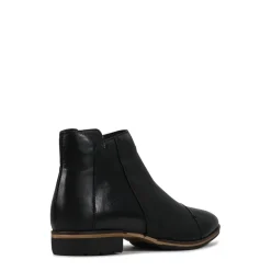 EOS Footwear Ankle Boots><noscript><img width=