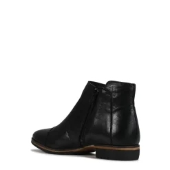 EOS Footwear Ankle Boots><noscript><img width=