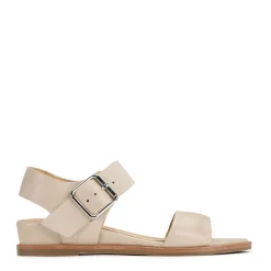 EOS Footwear Sandals><noscript><img width=