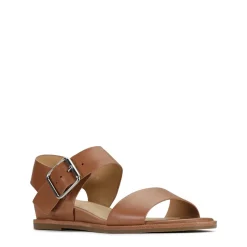 EOS Footwear Sandals><noscript><img width=