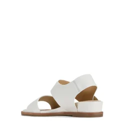 EOS Footwear Sandals><noscript><img width=