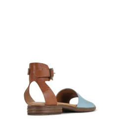 EOS Footwear Sandals><noscript><img width=