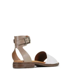 EOS Footwear Sandals><noscript><img width=