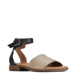 EOS Footwear Sandals><noscript><img width=