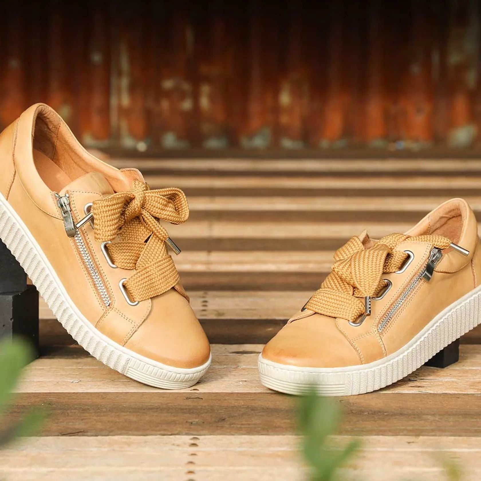 EOS Footwear Flat Sneakers>JOVI SNEAKERS SIGNATURE LEATHER