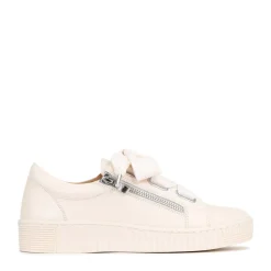 EOS Footwear Flat Sneakers><noscript><img width=