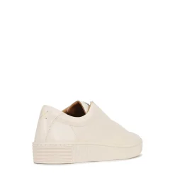 EOS Footwear Flat Sneakers><noscript><img width=