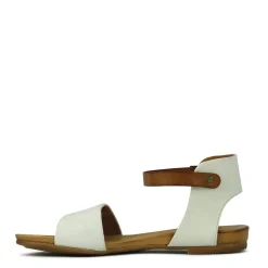 EOS Footwear Sandals><noscript><img width=