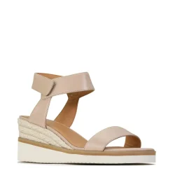 EOS Footwear Wedges & Espadrilles><noscript><img width=