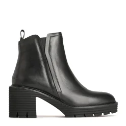 EOS Footwear Ankle Boots><noscript><img width=
