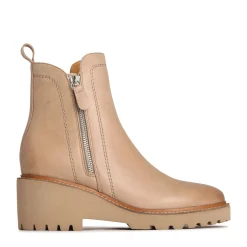 EOS Footwear Ankle Boots><noscript><img width=