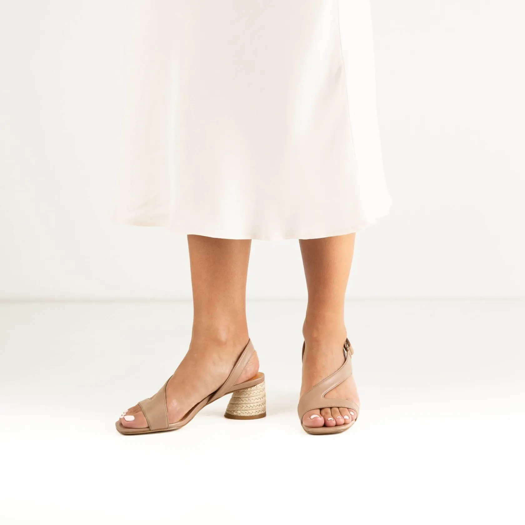 EOS Footwear Block Heels|Heeled Sandals>PERLE ANKLE STRAP SANDALS LEATHER