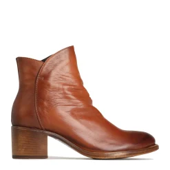 EOS Footwear Ankle Boots>ROBBI