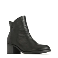 EOS Footwear Ankle Boots><noscript><img width=
