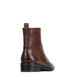 EOS Footwear Ankle Boots><noscript><img width=