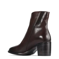 EOS Footwear Ankle Boots><noscript><img width=