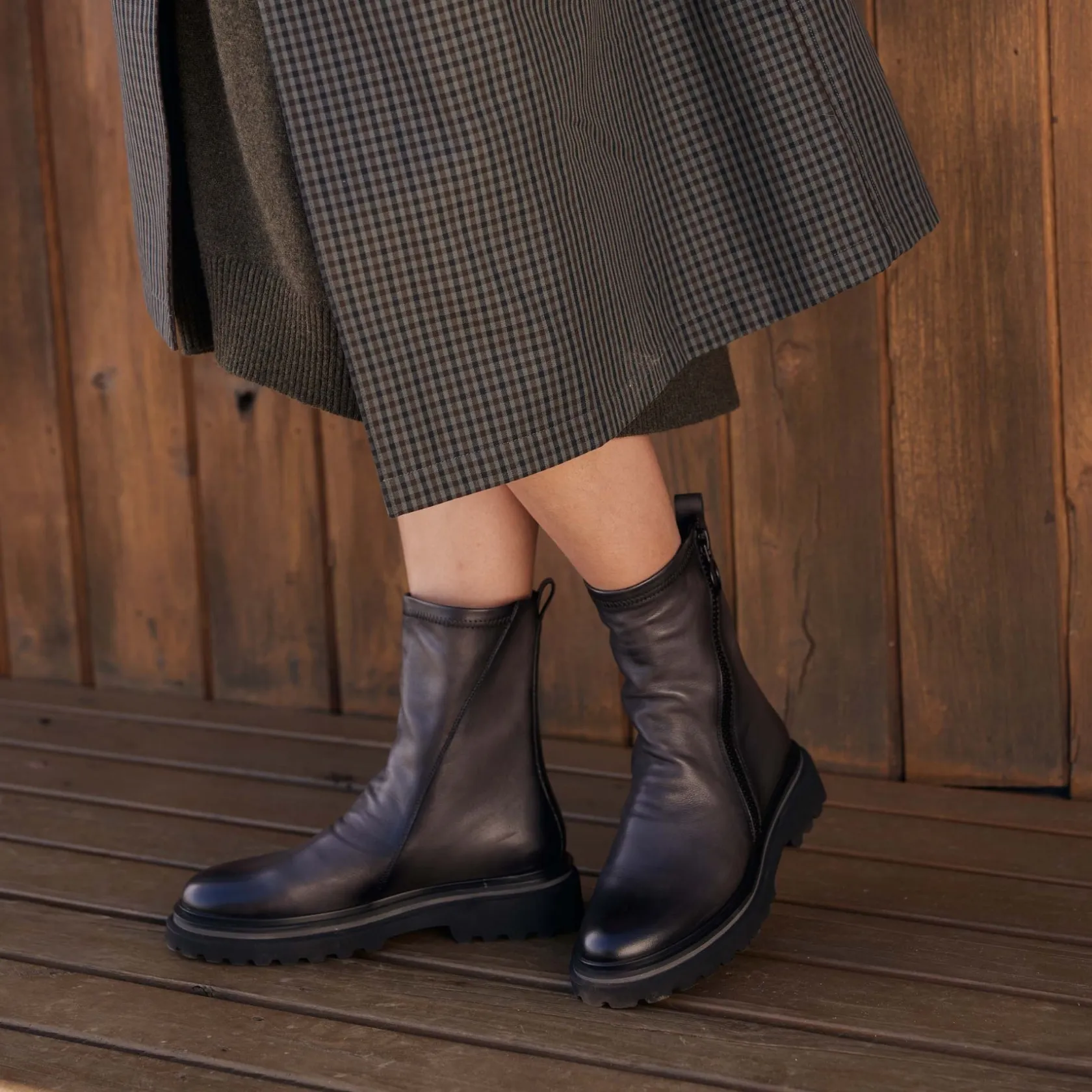 EOS Footwear Calf & Knee High Boots>SKARLET