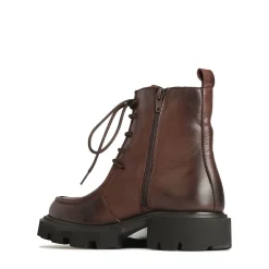 EOS Footwear Ankle Boots><noscript><img width=